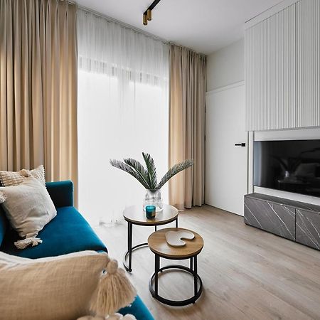 Golden Dreams Luxury Apartment 81 Cracóvia Exterior foto